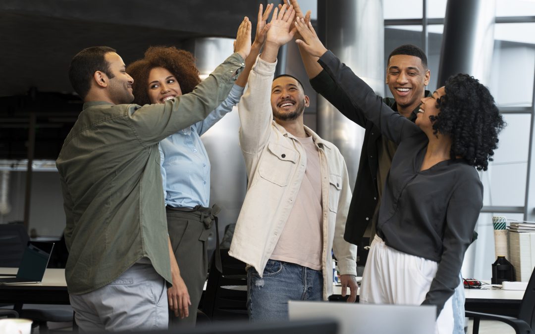 Felicidade no Trabalho: Como alcançar e os benefícios para você e sua Empresa